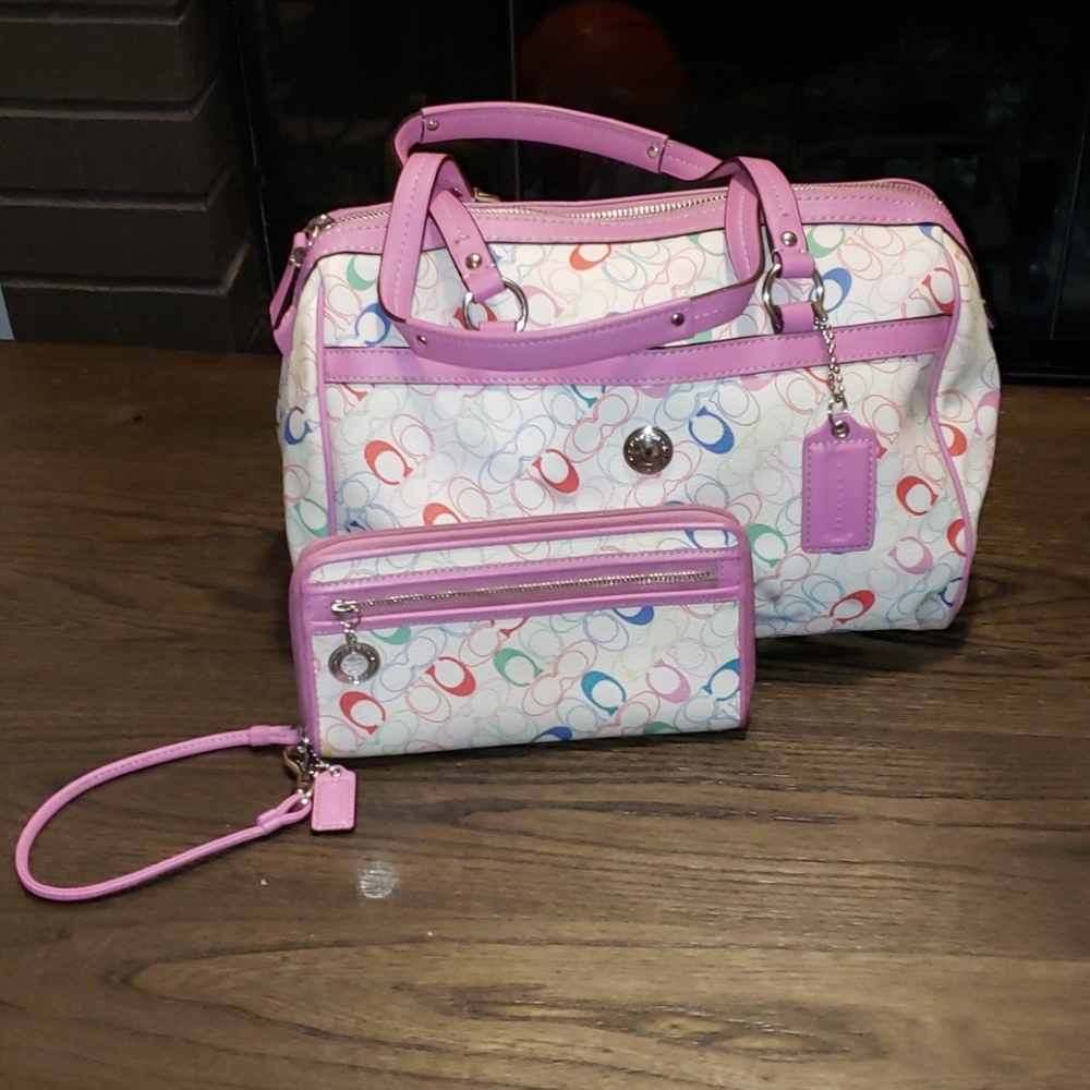 Coach #F16875 Chelsea Tote Handbag & Wallet Set